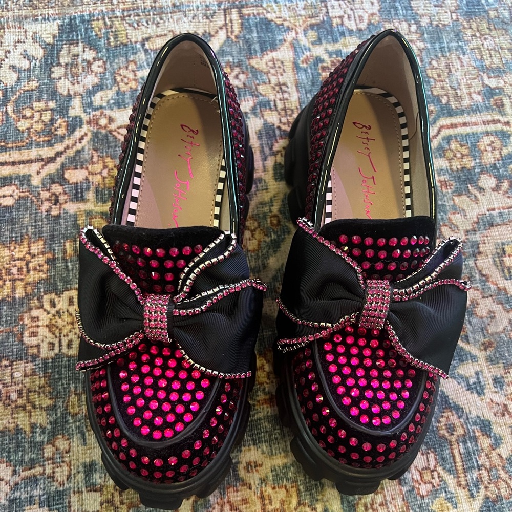 Betsey Johnson “Vincent” Loafer Fuchsia